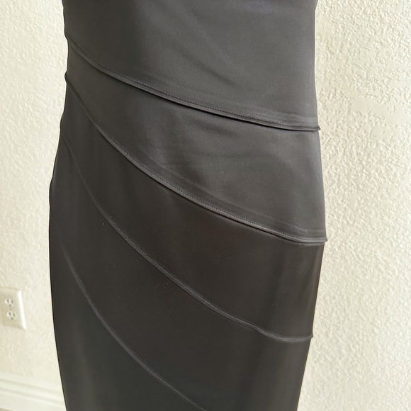 Jones New York Black and Nude Dress - Picture 5 of 8